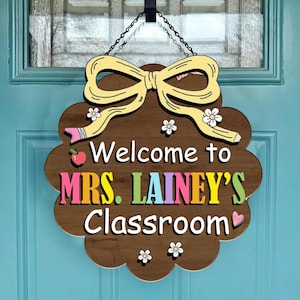 Personalized Teacher Door Sign, Welcome Classroom Sign, Custom Teacher Name Sign, Classroom Decor, 3D Wooden Door Hanger, Teacher Gifts
