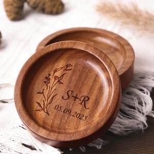 Personalized Wooden Ring Dish, Engagement Ring Holder, Engraved Wedding Gift, Custom Jewelry Dish, Anniversary Gift for Her, Gift for Couple