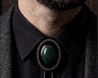 Vintage Moss Green Bolo Tie – Handcrafted Western Necktie, Braided Leather Cord