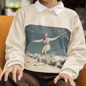 Apres Ski Sweatshirt Apres Ski Club Ski Bachelorette Winter Bachelorette Apres Ski Sweater Colorado Sweatshirt Aspen Sweatshirt Ski Sweater