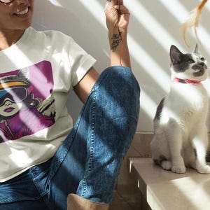 Retro Cool Cat T-Shirt 80s Inspired Neon Apres Ski Shirt Club Ski Bachelorette Winter Bachelorette Apres Ski Tee Aspen Tshirt Ski Sweater