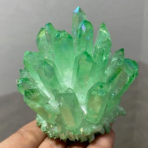 300g+ Green Quartz Cluster,quartz Cluster,Cluster specimen,Home Decoration,hand carved,crystal Vug,Crystal Gifts 1pc