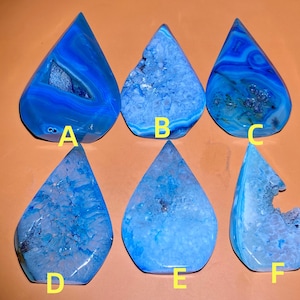 2.7&quot;+ Natural Blue agate quartz,Quartz crystal flame,Home Decoration,hand carved,crystal flame healing,Crystal Gifts 1pc