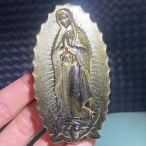 3.6&#39;&#39;+ Natural Gold obsidian crystal,quartz crystal,Virgin Mary skull,Home Decoration,hand carved,crystal Virgin Mary,Crystal Gifts 1pc
