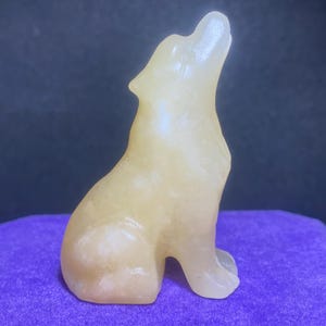 2&#39;&#39;+ Natural geode stone,quartz crystal,Wolf skull,Home Decoration,hand carved,crystal Wolf,Crystal Gifts 1pc