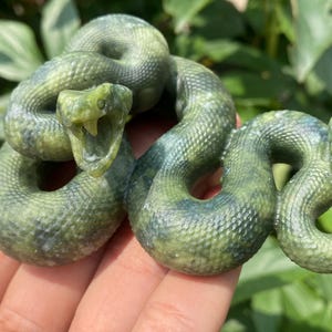 3.8&#39;&#39; Natural Green Jade crystal,quartz crystal,Snake skull,Home Decoration,hand carved,crystal Snake,Crystal Gifts 1pc