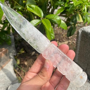 8.2&#39;&#39;+ Natural Clear crystal,quartz crystal,Big Clear knife,Home Decoration,hand carved,crystal knife,Crystal Gifts 1pc