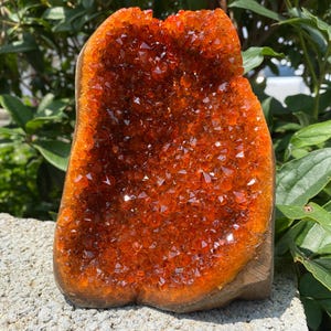 Orange Geode quartz,quartz crystal,Vug specimen,Home Decoration,hand carved,crystal Geode,Crystal Gifts random 1pc