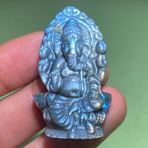 1.9''+ Natural labradorite crystal,quartz crystal,Ganesha skull,Home Decoration,hand carved,crystal Ganesha,Crystal Gifts 1pc