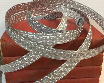 Embossed decorative METAL TRIM ~ Crown ~ 3 ft Metal embossed Trim ~ Silver Metal Banding ~ Metal Stamping ~ Silver Metal Embellishment