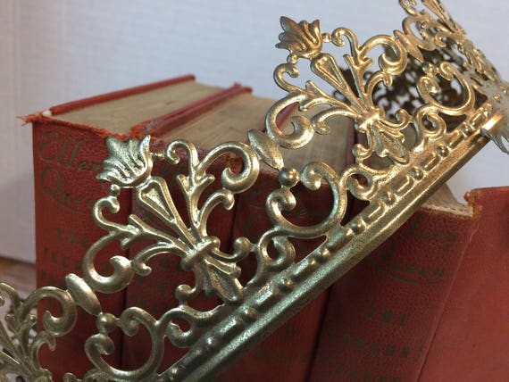 Gold Metal Trim Crown 3 Ft Metal Embossed Trim Gold Etsy