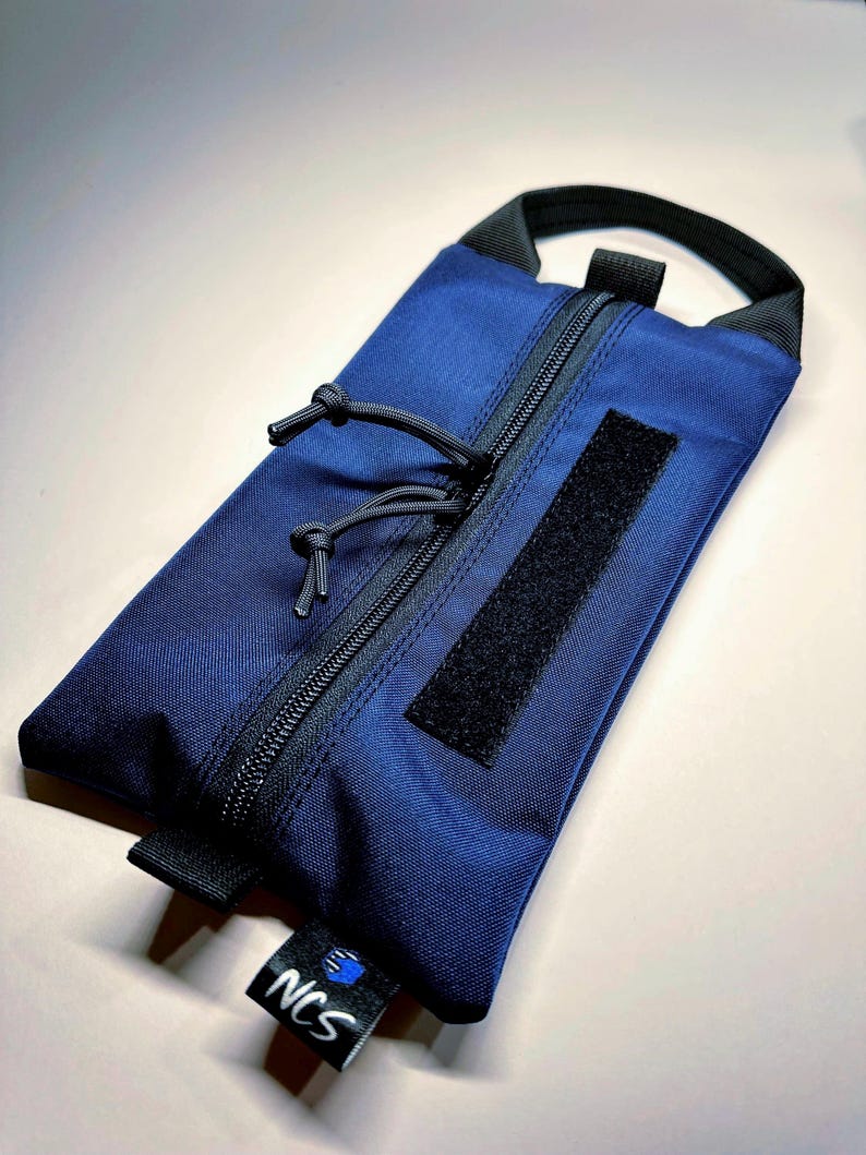 Navy Blue/Black thread
