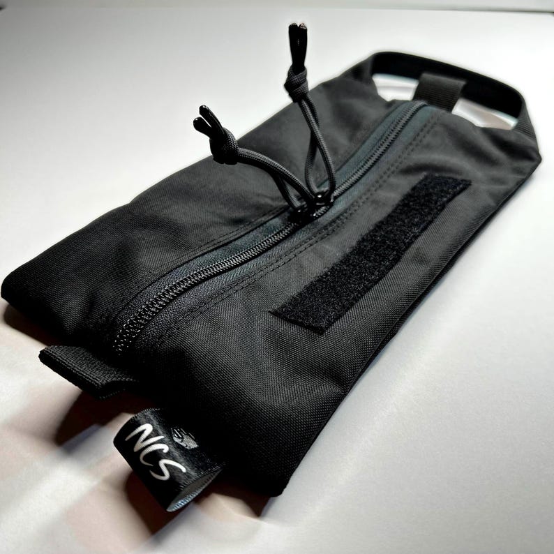 Black/Black thread