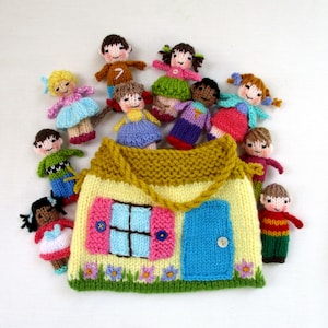 10 Tiny  3&#39;&#39; Dolls and Cottage Bag - Toy knitting pattern - Pocket Doll - Instant Download PDF