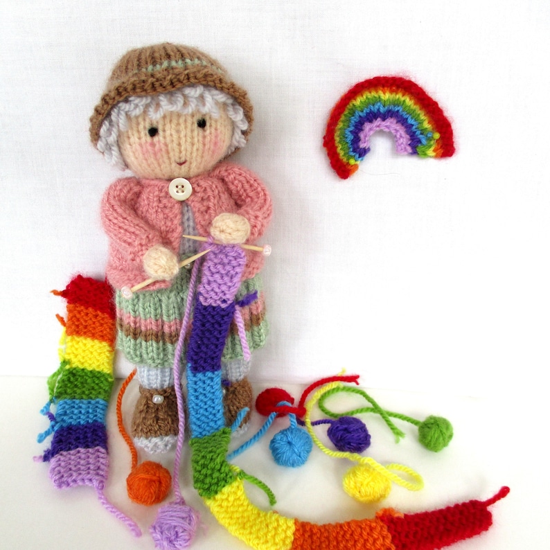 Perle de grand-mère 17 cm 7 po. modèle tricot pour petite poupée modèle pour grand-mère image 5