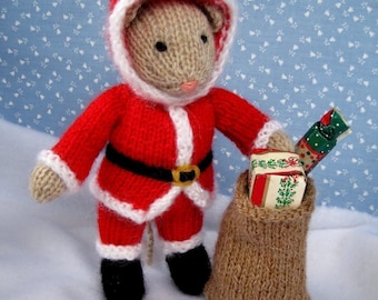 Santa Mouse - 7" (17cm) - doll mouse knitting pattern - knitted Christmas decoration