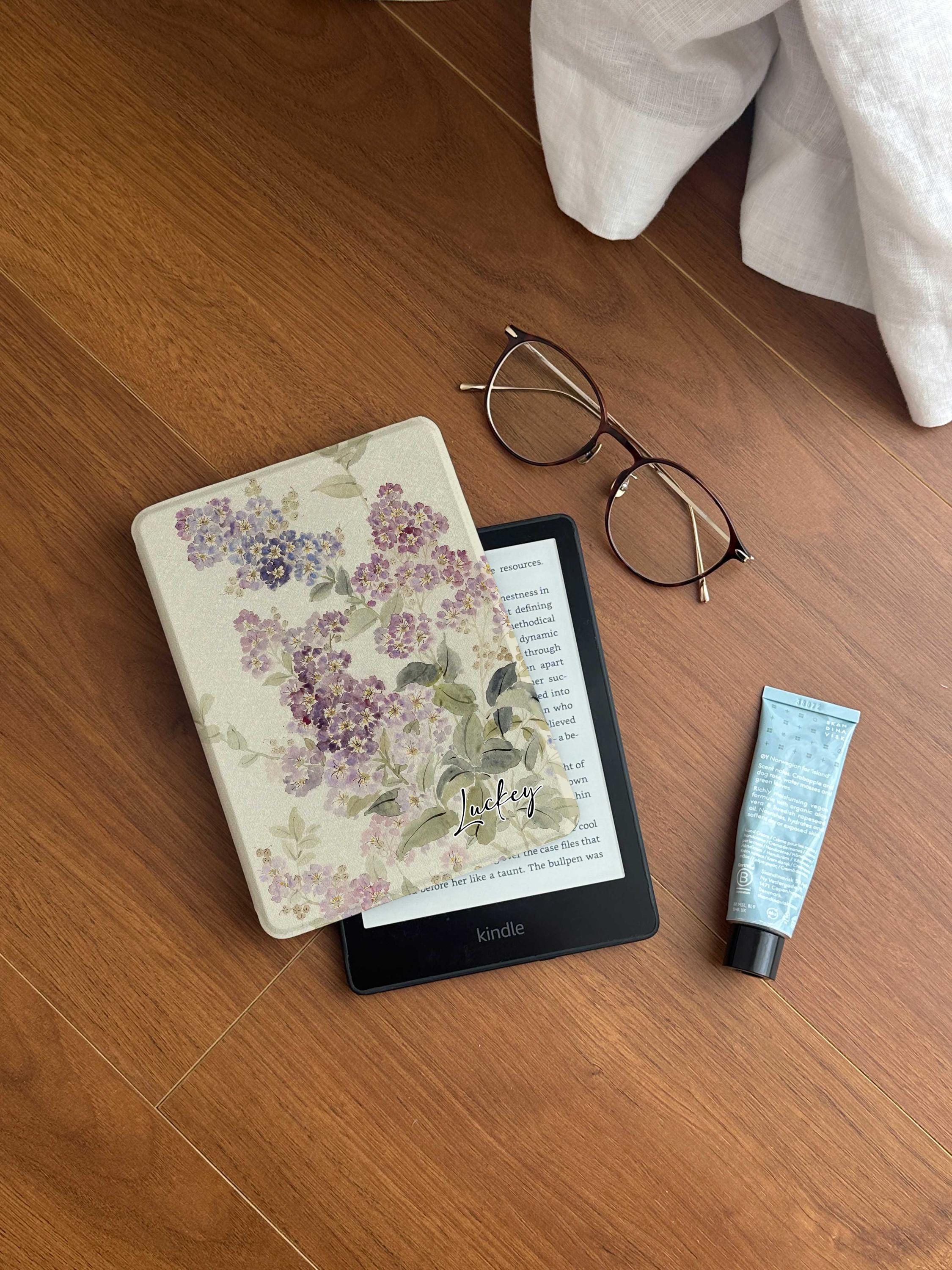 KINDLE Paperwhite 【wispering】 Whispering Violets Kindle Paperwhite Cover: Magnetic Back, Auto