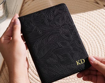 カスタムエンボス加工フローラルレザーKindleケース、スタンド付き新型Kindle Paperwhite 12thケース、自動ウェイク＆スリープ機能付きKindle 11th 2024カバー