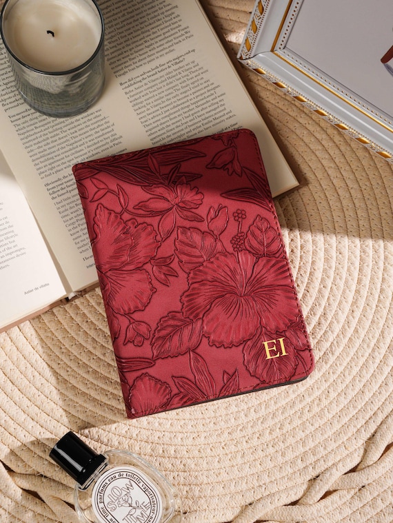 Embossed Red Leather Kindle Case, Custom Initials Kindle Cover kindle Paperwhite 12th 7'' Case with Auto Wake and Sleep, Gift for her