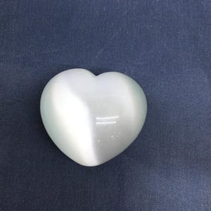 Bomboniere per matrimonio Cuori/ Regalo di San Valentino a forma di cuore per lui o lei/ Cuore per marito e moglie/ Cuori di giada/ Forma di cuore 3D intagliata a mano