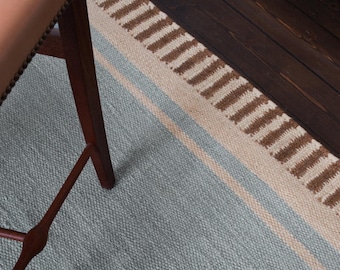 Alfombra tejida a mano en azul empolvado / Alfombra escandinava de tejido plano / Alfombra costera moderna orgánica / Alfombra para sala de estar y dormitorio