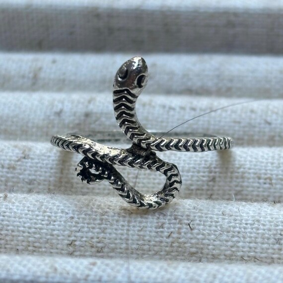 Silver Snake Ring Size 7 - image 1