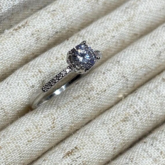 Sterling Silver Solitaire Ring - image 6