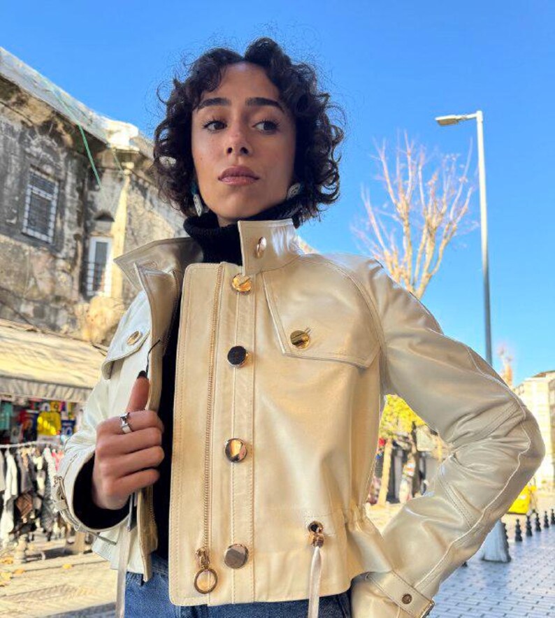 Signature Short Jacket in Feather White