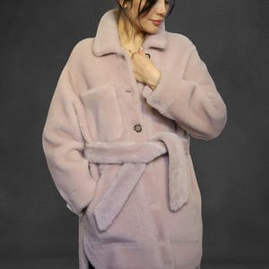 Shearling Coat for Women – Oversized Sheepskin Coat – Warm Lambskin Winter Jacket – Handmade Leather Outerwear – Reversible Option