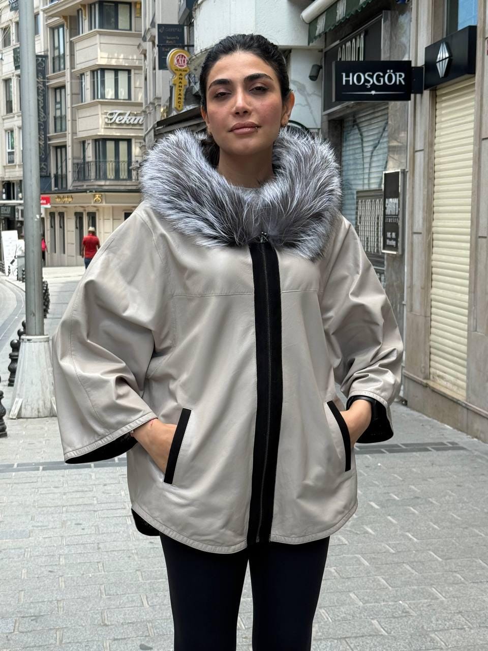 Reversible Sheepskin Leather Jacket with Fox Fur Hood – Oversized Handmade Winter Coat for Women