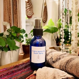 Chakra Balancing Room Spray – Aromatherapy Mist for Chakra Healing, Energy Alignment & Meditation