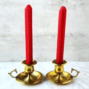 Vintage Brass Chambersticks - Pair of Traditional Candle Holders with Finger Loop, Classic Style Taper Holders