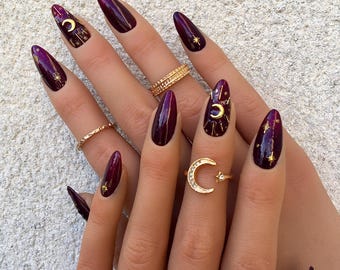 Aura Mystique Press-On Nails - Handmade Reusable Almond-Shaped False Nails