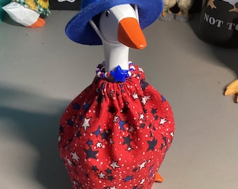 Red White and Blue Star Dress with Necklace and Hat For 4th of July 7 Inch Desk Goose Clothes