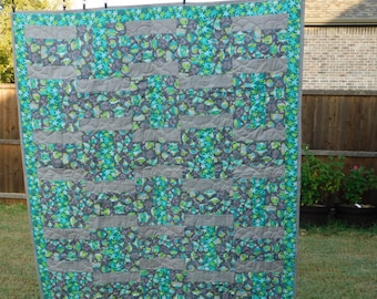 Teal Turtle Quilt: Modern Baby Blanket, Cotton Blend Batting
