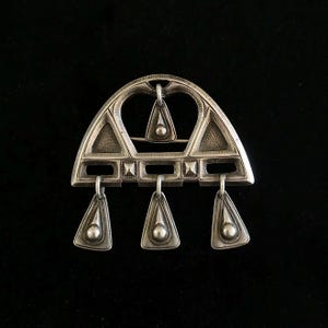 Exceptional Early Art Deco Sterling Silver Brooch Pin