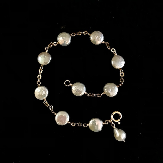 Gorgeous Coin Pearl & Gold Filled Bracelet - image 1