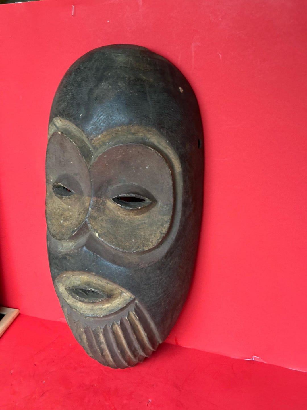 Authentic Vintage Bembe DR Congo Wooden Mask - 18.5