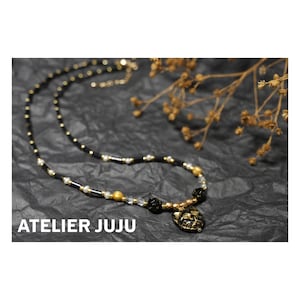 Seed pearl necklace, natural pearl necklace, pendant necklace, black and gold necklace, ancient Egyptian style necklace, jewelry