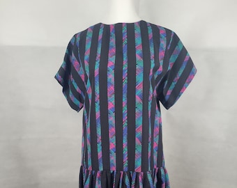 Vtg 1980s Dropwaist dress with button back medium