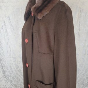 Vtg 1960s Brown wool coat with Mink Collar Medium Large image 10