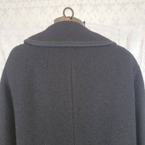 Vtg 1960s Black Wool swing coat with huge buttons Large image 5