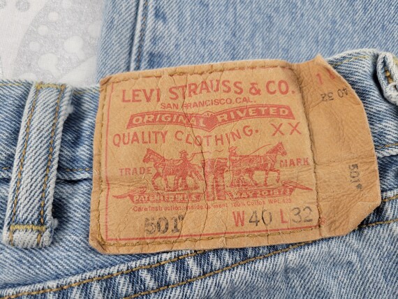 Vtg 90s Y2K LEVIS 501 jeans 40 x 32 semi distress… - image 3