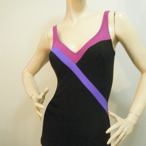 Vtg 70s 80s One piece colorblock Swim suit with skirted bottom small Medium image 2