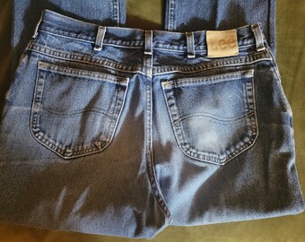 Vtg 1990s Lee Jeans worn and whiskered 36 X 25