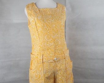 Vtg 1960s Orange floral Novelty print Romper with button belt small medium