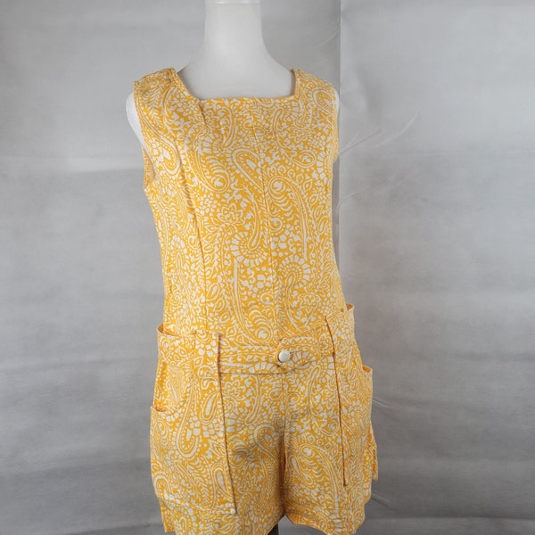 Vtg 1960s Orange floral Novelty print Romper with button belt small medium