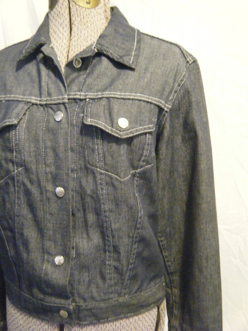 Vtg 1970s Dark Blue denim Jacket w/ white Stitching Lightweight size Medium work wear image 2