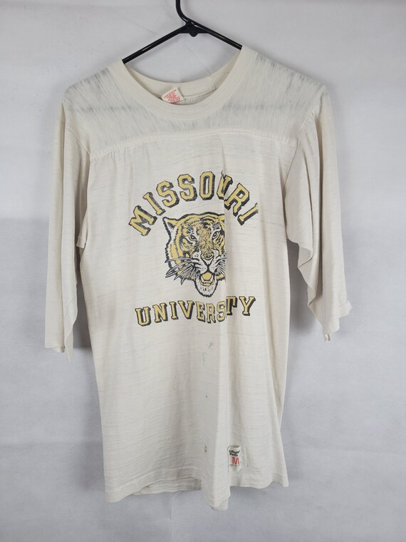 Vtg 1970s Missouri University jersey Tee Distresse