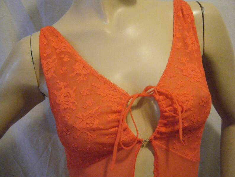 Vtg 1960s Chiffon and Lace see through Body suit with Peekaboo bodice Small image 7